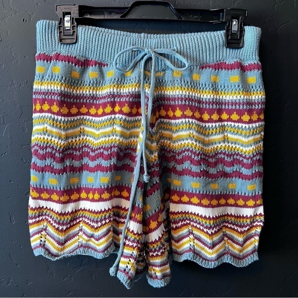 Urban Daizy  short size: S color: light blue/ multicolor like New